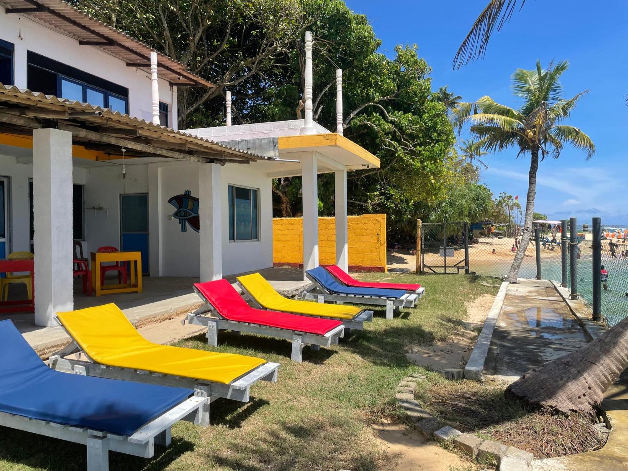 Sayuri Beach Hotel Matara Extérieur photo