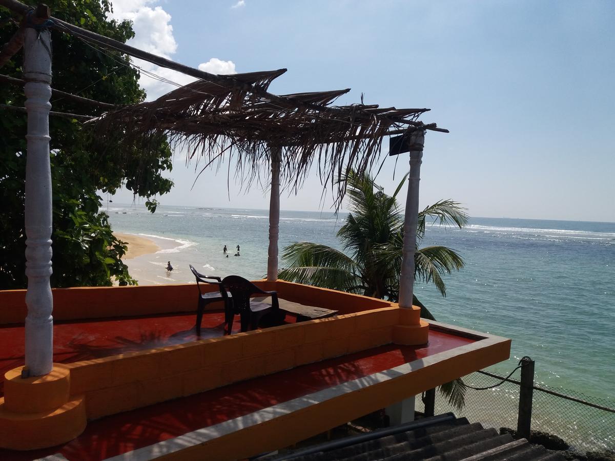Sayuri Beach Hotel Matara Extérieur photo